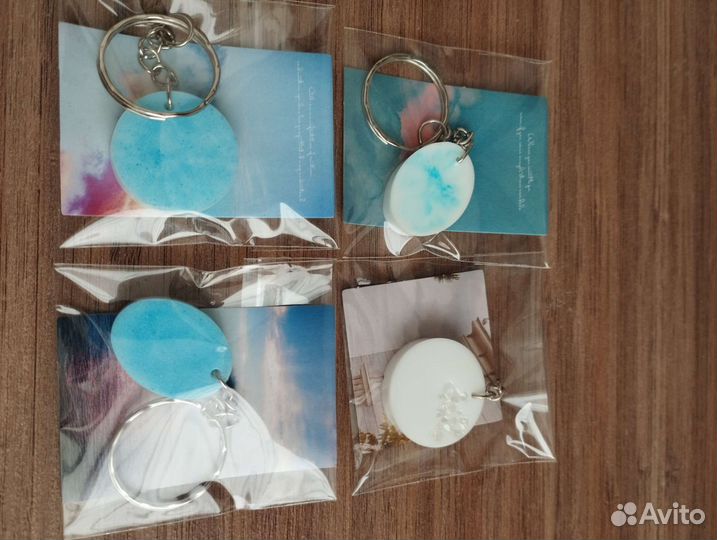 Брелки из эпоксидной смолы
