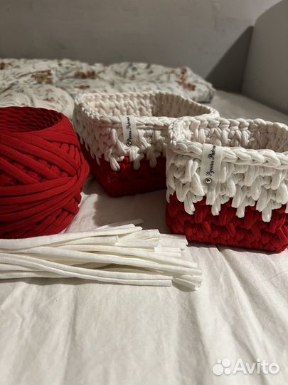Вязаные корзинки ручной работы