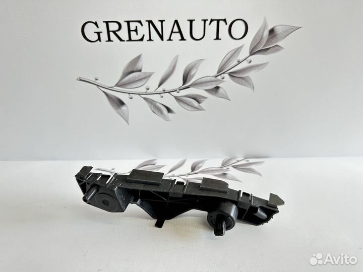 Mazda CX 7 кронштейн переднего бампера правый