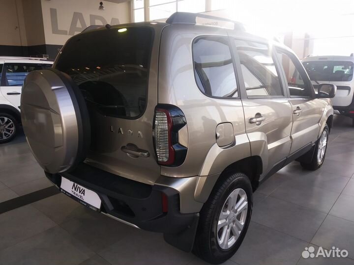 ВАЗ (LADA) Niva Travel 1.7 MT, 2024