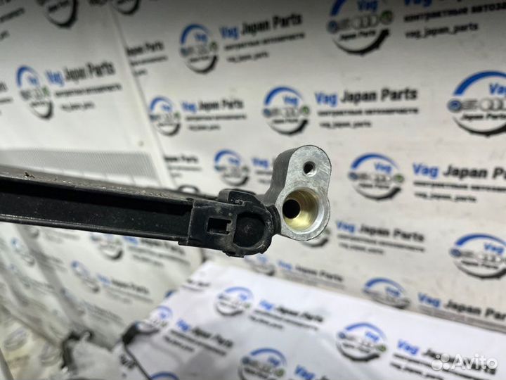 Радиатор кондиционера Audi A4 B7 BWE 2007