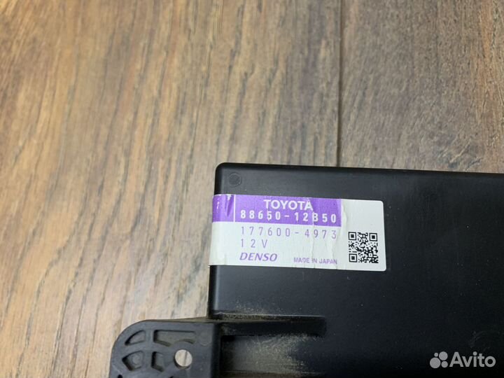 Toyota Corolla E15 Блок электронный на печку