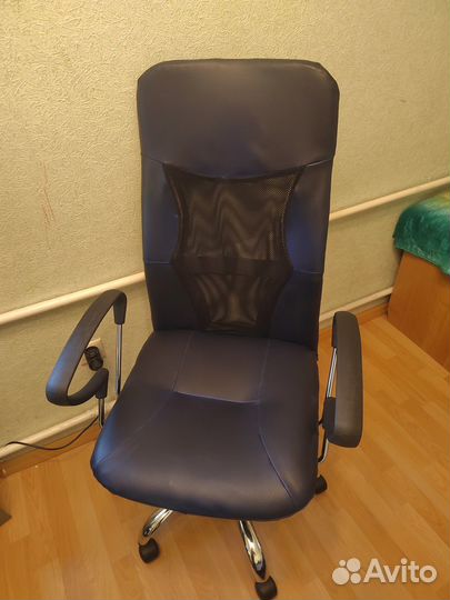 Компьютерное кресло