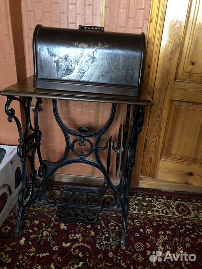 Швейная машинка pfaff