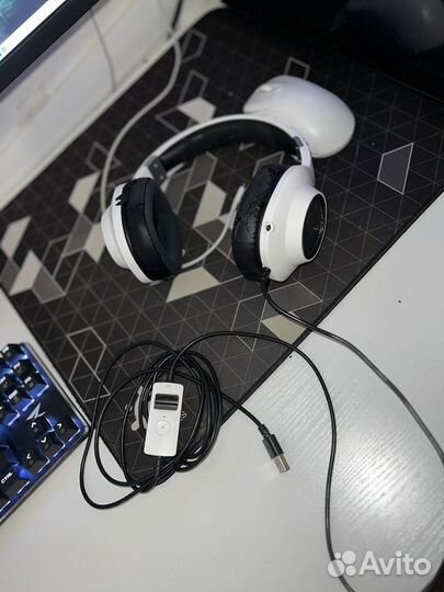 Наушники Edifier g2 ii white