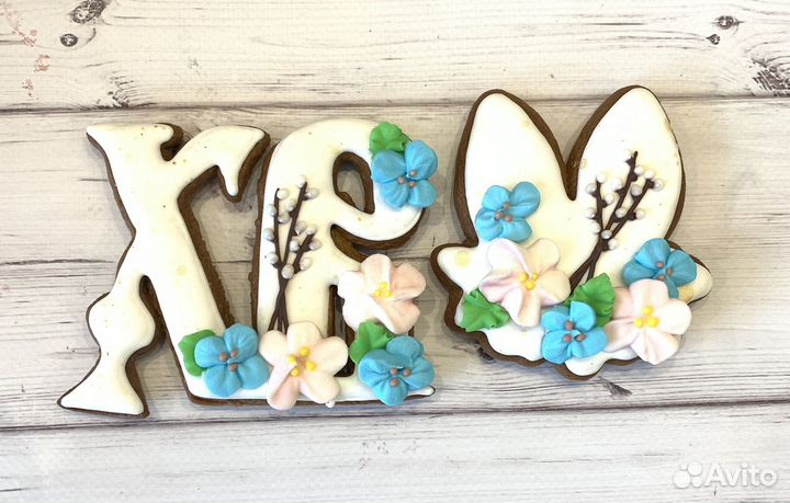 Пасхальные куличи и украшения для куличей