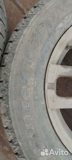 Hankook Winter I'Cept Evo 215/65 R16