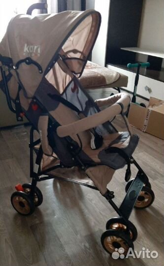 Прогулочная коляска,новая