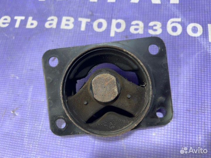 Подушка двигателя левая Suzuki Sx 4 YA21S M16A