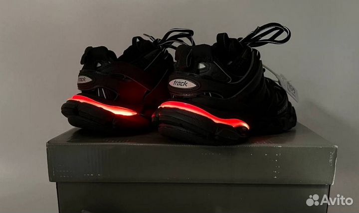 Мужские кроссовки Balenciaga Track 1 LED