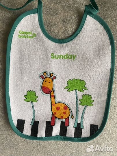 Набор новых нагрудников- слюнявчиков