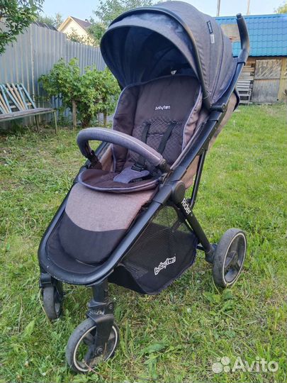 Прогулочная коляска