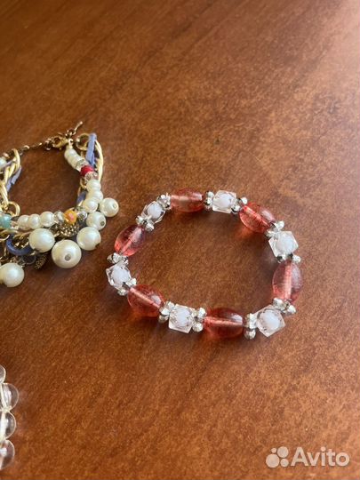 Браслеты женские бижутерия
