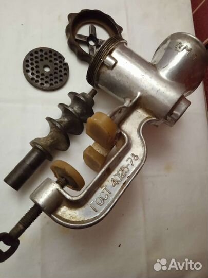 Мясорубка б/у,без ручки