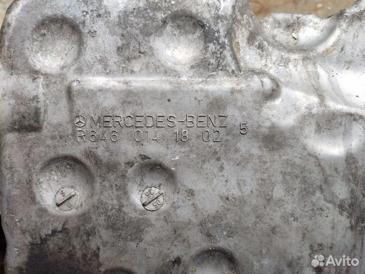 Поддон двигателя Mercedes W203 C Class 646 ом