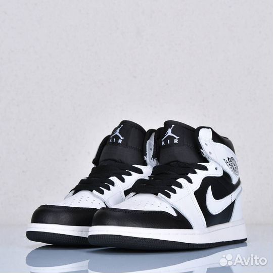 Кроссовки Nike Air Jordan 1 Mid арт 4394 39