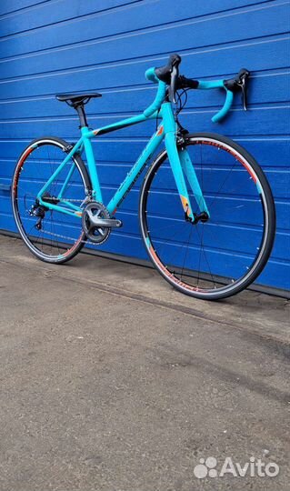 Шоссейный велосипед Format 2222