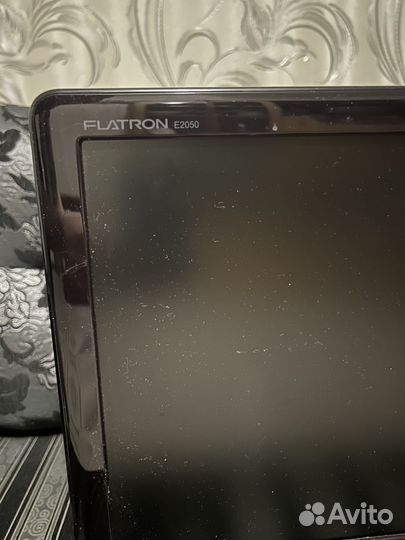 Монитор LG