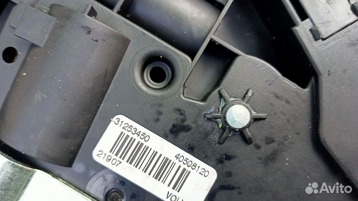 Замок багажника Volvo XC70 V70 31253450 31276958