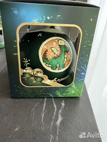 Новогодние шары Метрополитен