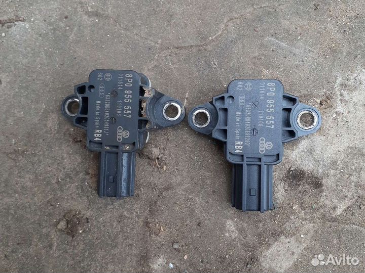 Датчик удара двери Audi A4 B7