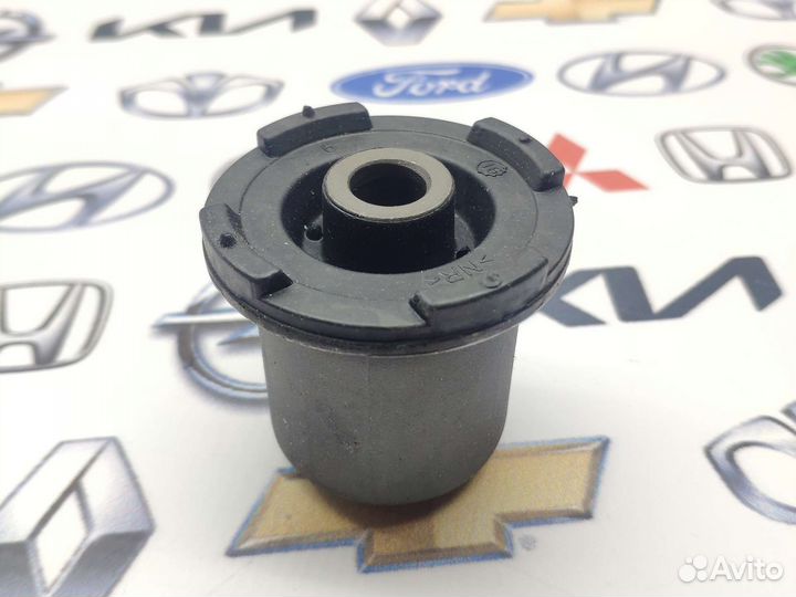 Сайлентблок переднего рычага задний Astra H/Zafira