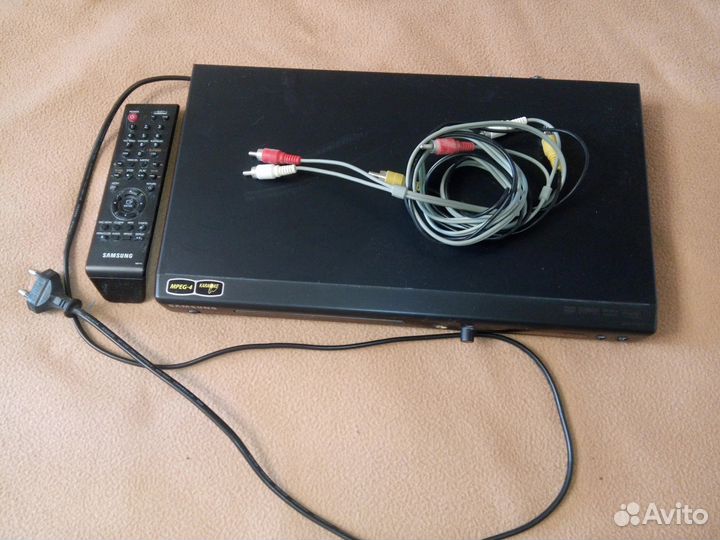 Продаю DVD - плеер samsung DVD-P181K