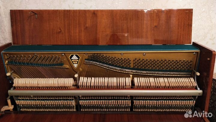 Продаю пианино Владимир