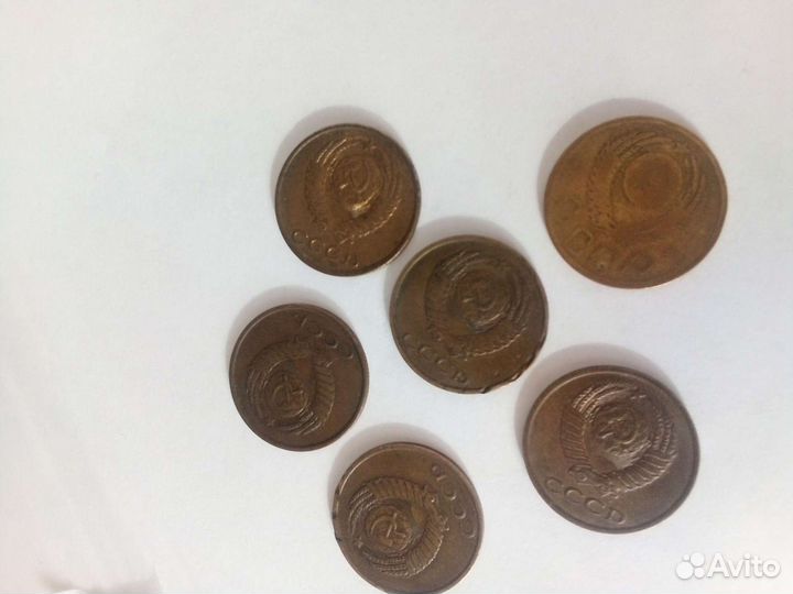 3 копейки 1985,86,87,89,90 годов и одна монетка