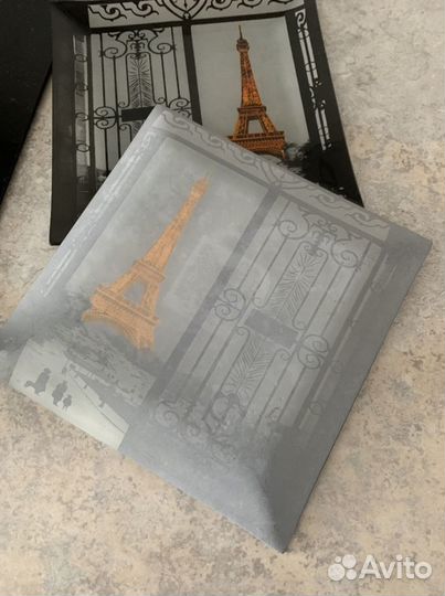 Тарелки Париж