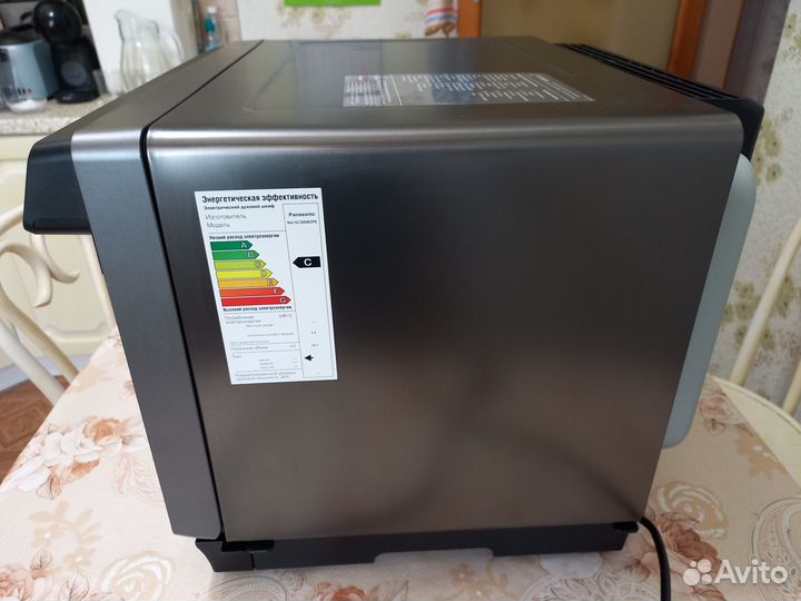 Паровая конвекционная печь Panasonic NU SC300 B