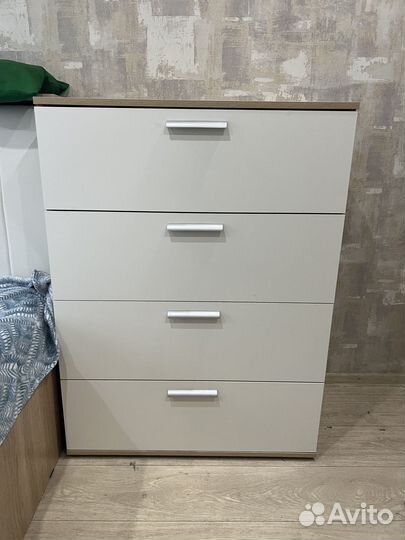 Комод белый