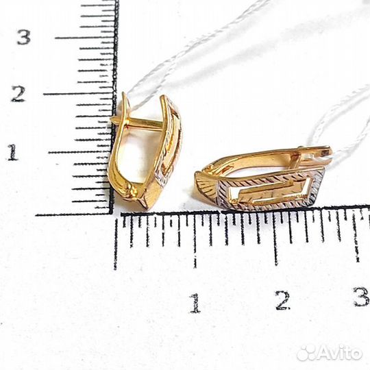 Золотые серьги