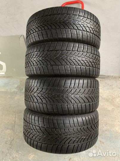 Dunlop SP Winter Sport 4D 265/45 R20
