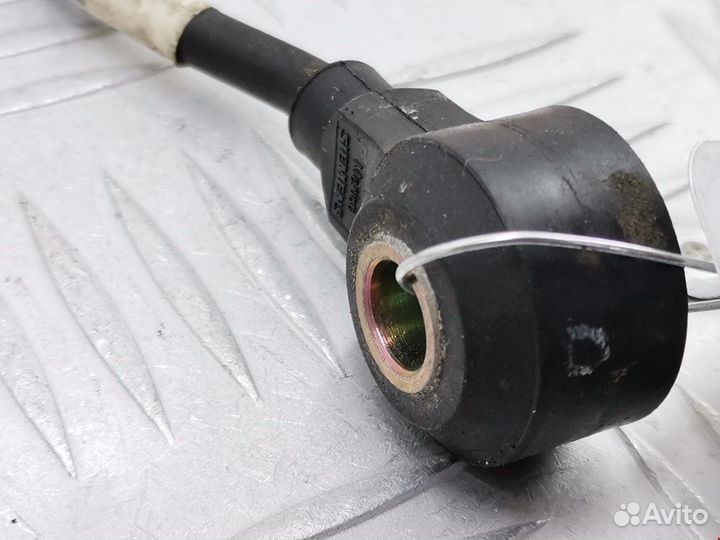 Датчик детонации для Ford Focus 2 1068159