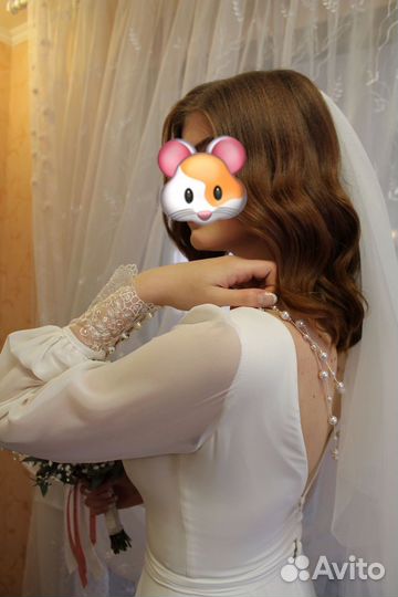 Свадебное платье 44