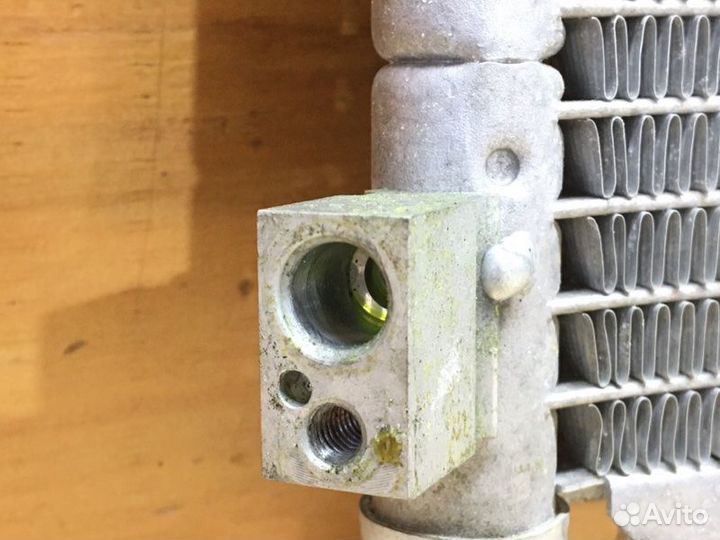 Радиатор кондиционера Nissan Liberty RM12 QR20DE