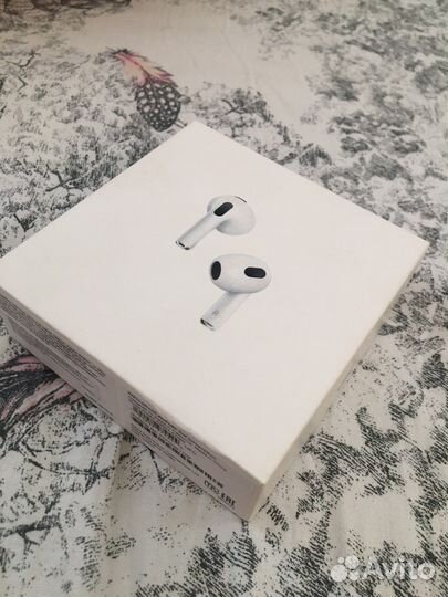 Беспроводные наушники AirPods 3rd Generation