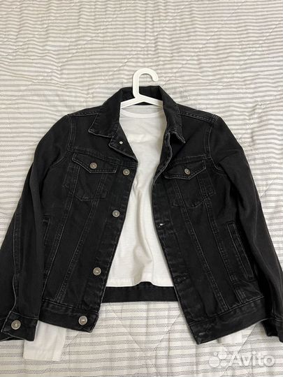 Джинсовая куртка