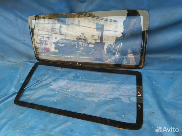 Стекло багажника для Jeep Wrangler JK рест