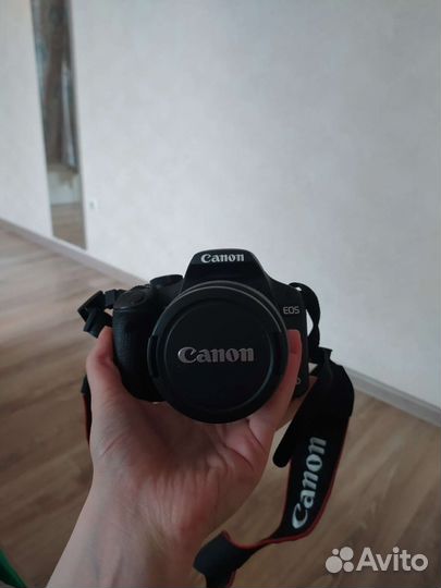 Зеркальный фотоаппарат canon 550d