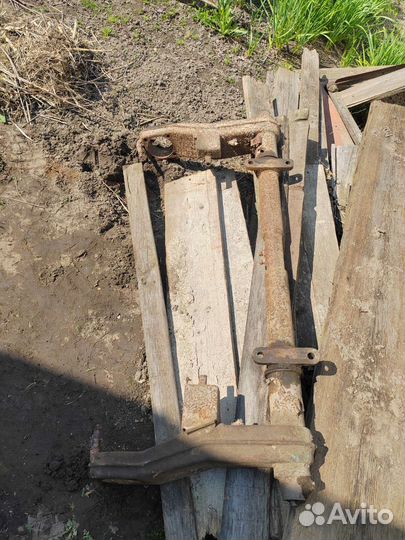 В продаже задняя балка на луаз