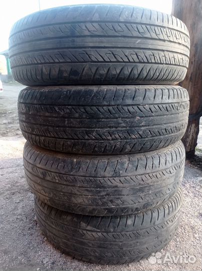 Dunlop Grandtrek PT2 205/70 R15 95S