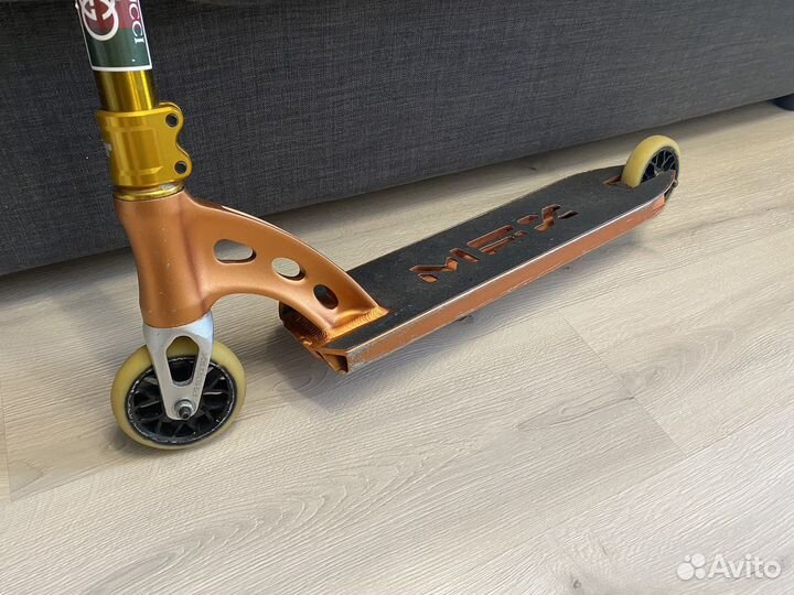 Трюковой самокат