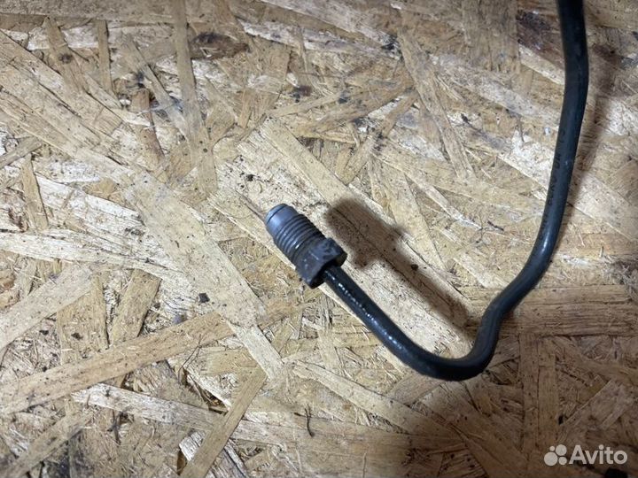 Трубка тормозной системы №4 Renault Megan Iii