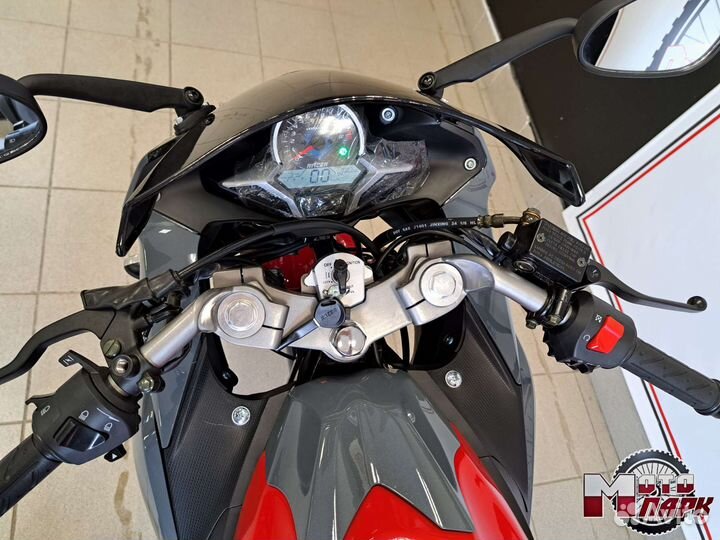 Мотоцикл racer RC300CS skyway