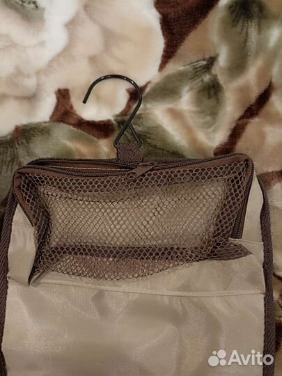 Косметичка дорожная (нессер)