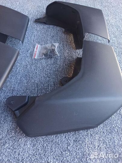 Брызговики Land rover discovery 3