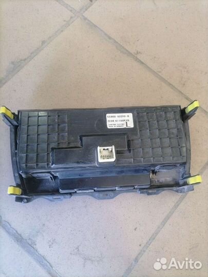 Блок управления климата Toyota Auris (E15)