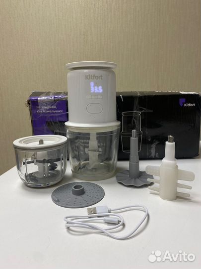 Портативный измельчитель KitFort кт-3083 (5 в 1)